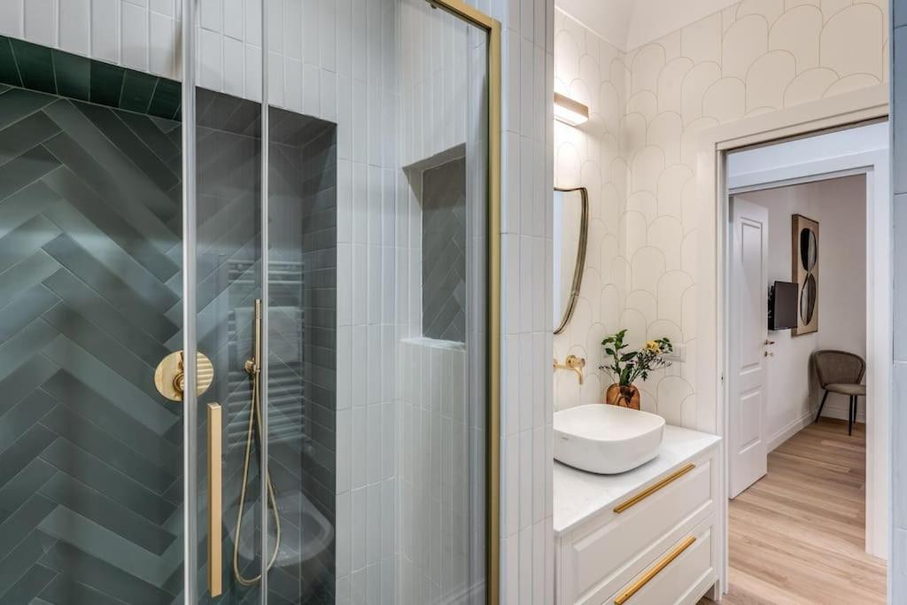 3 Bedroom Via Genova Monti Area * Rom
