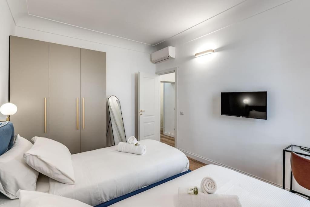 3 Bedroom Via Genova Monti Area Rom